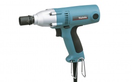 Makita 6953 rázový uťahovák