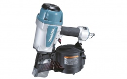 Makita AN902 Pneumatická klincovačka